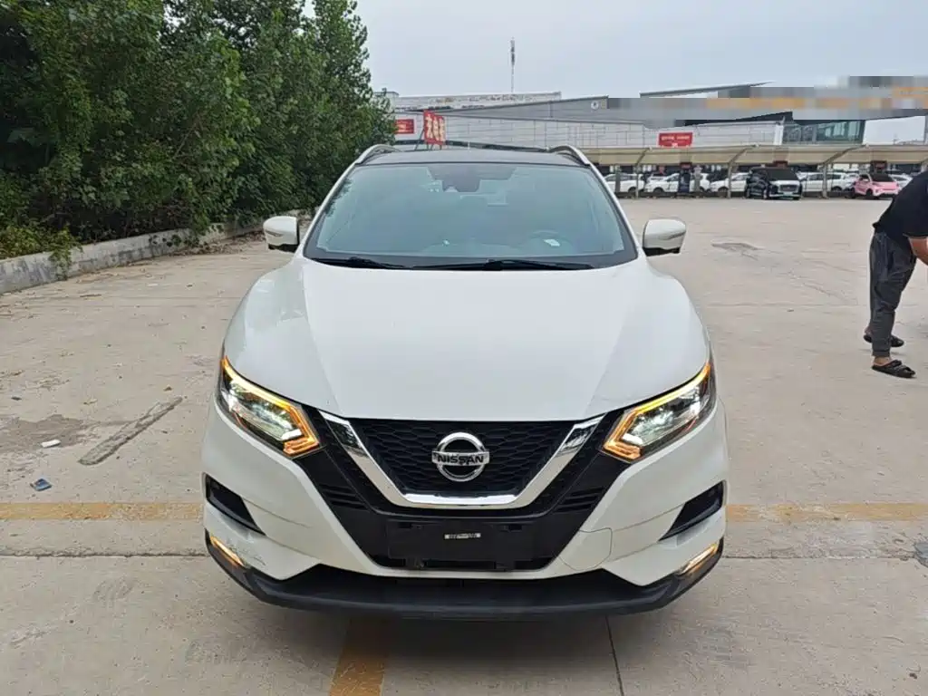 Nissan Qashqai — миниатюра 3