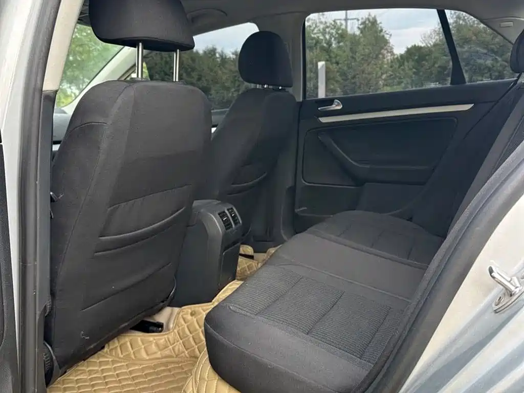 Volkswagen Sagitar — миниатюра 7