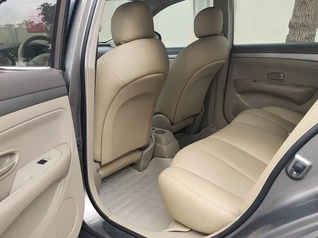 Volkswagen Lavida — миниатюра 5