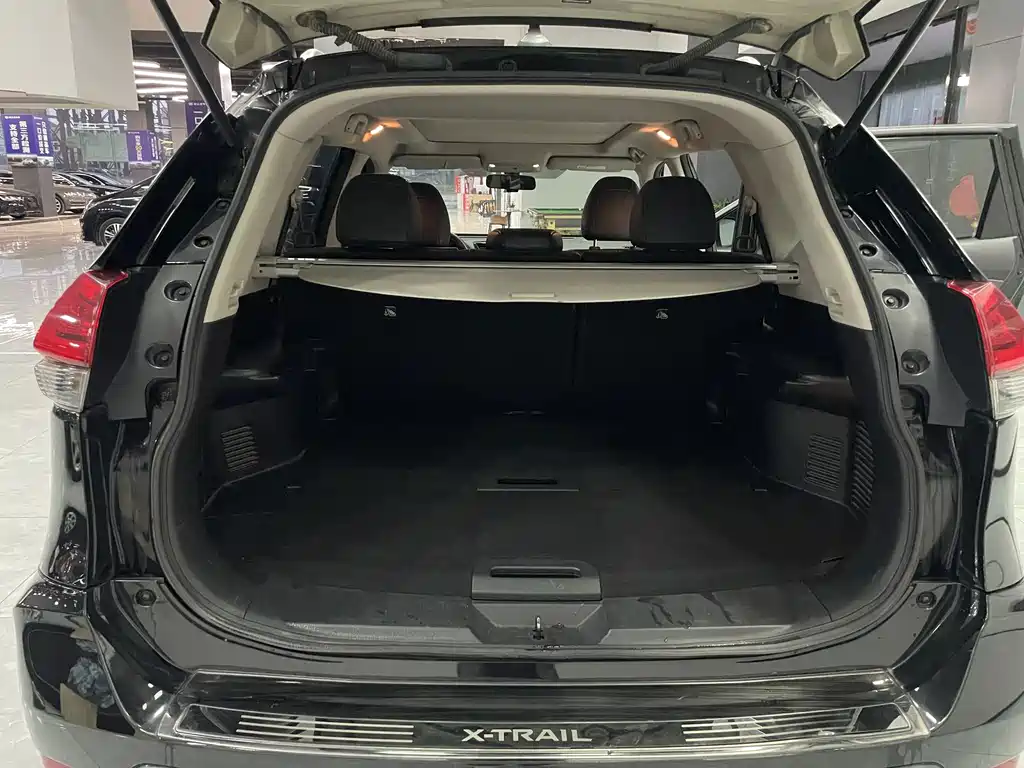 Nissan X-Trail — миниатюра 14