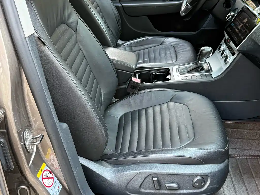 Volkswagen Magotan — миниатюра 8