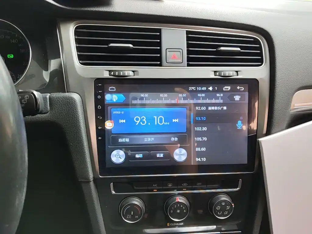 Volkswagen Golf — миниатюра 13