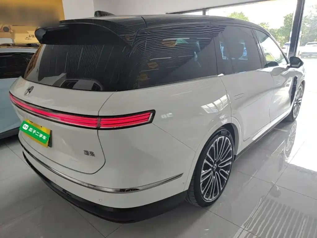 NIO ES8 — миниатюра 7
