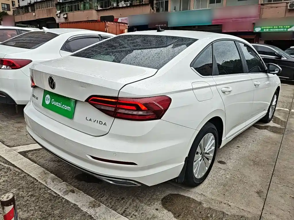 Volkswagen Lavida — миниатюра 7