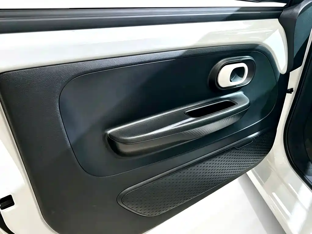 Roewe Clever — миниатюра 9