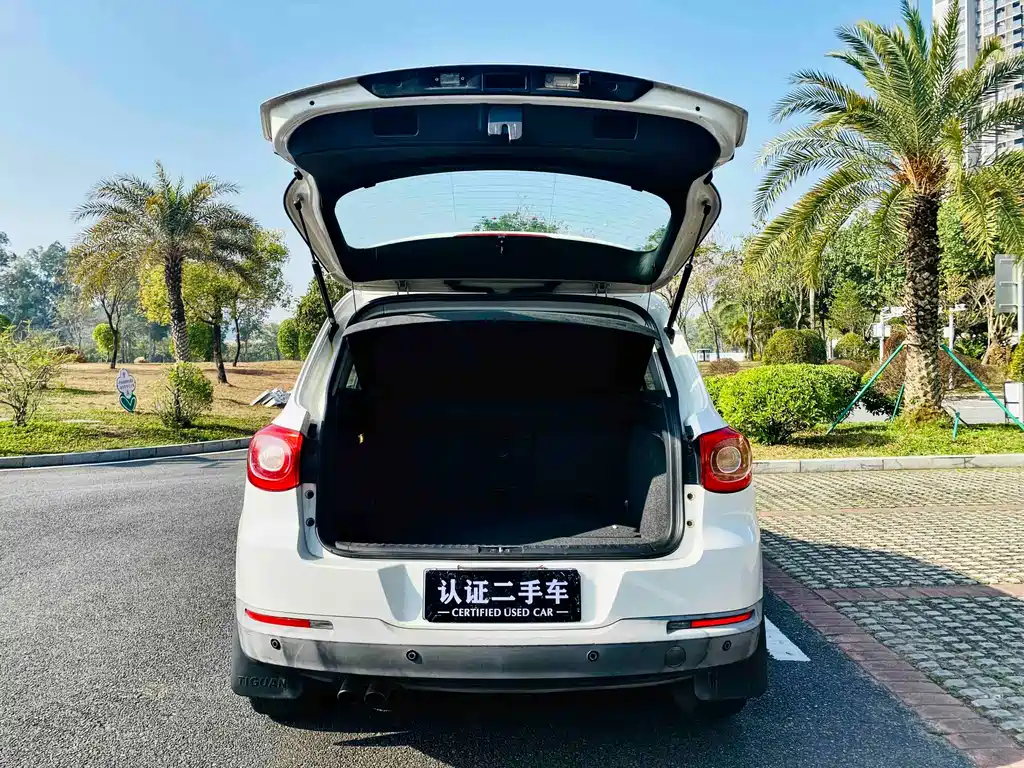 Volkswagen Tiguan — миниатюра 8