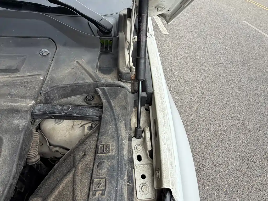 Land Rover Discovery Sport — миниатюра 16