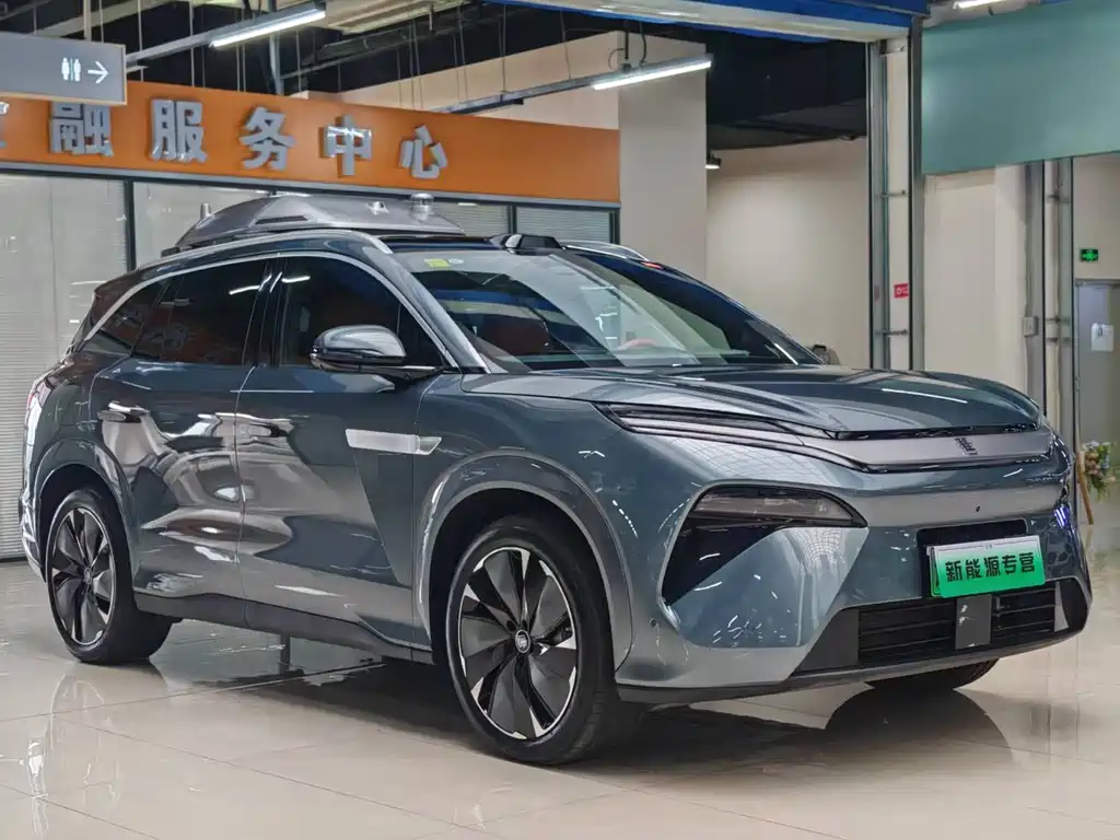 BYD Tang L L 2025 DM 175KM