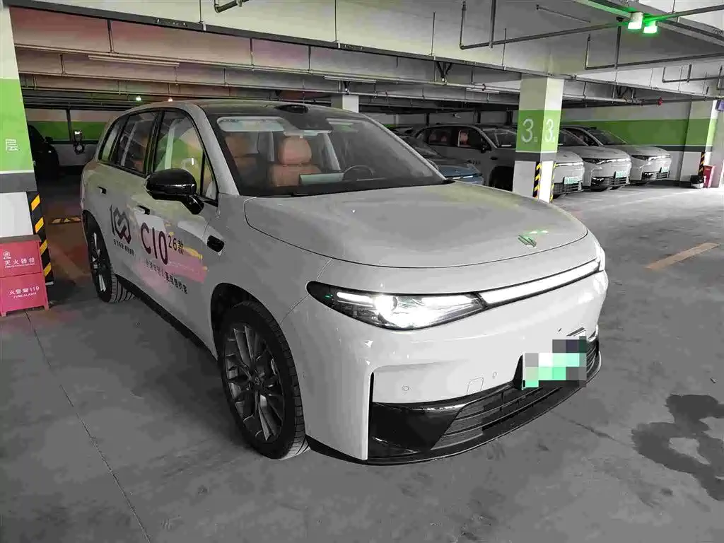 Leapmotor Leapmotor C10 — миниатюра 3