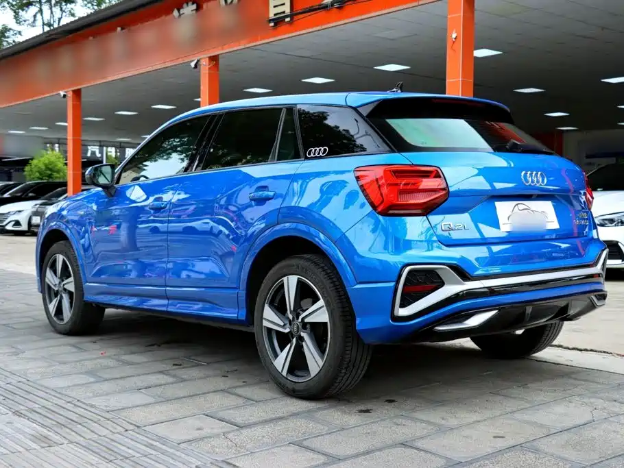 Audi Q2L — миниатюра 4