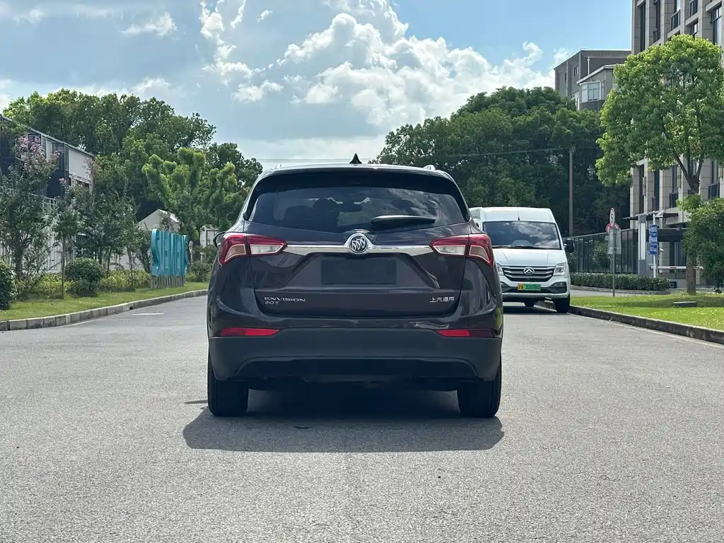 Buick Envision Plus — миниатюра 5
