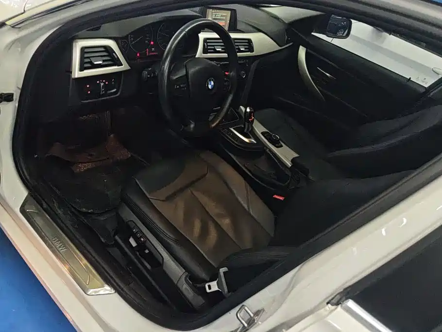 BMW 3 Series — миниатюра 9