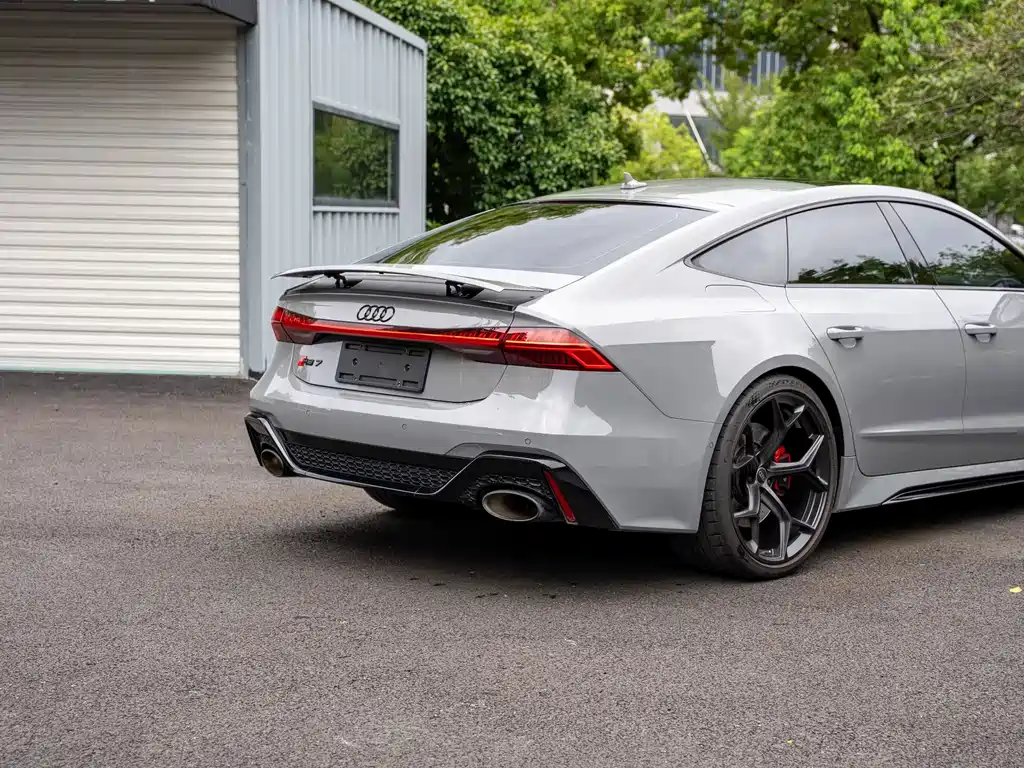 Audi RS 7 — миниатюра 12