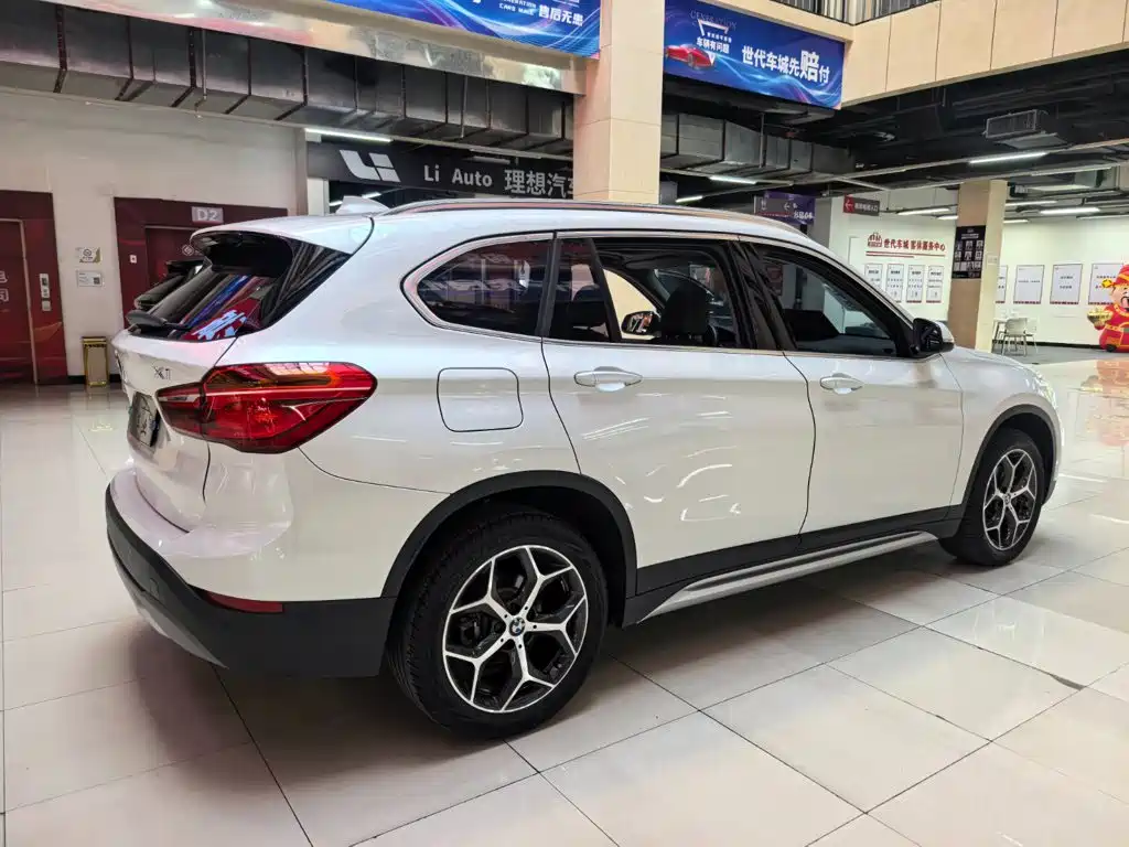 BMW X1 — миниатюра 3