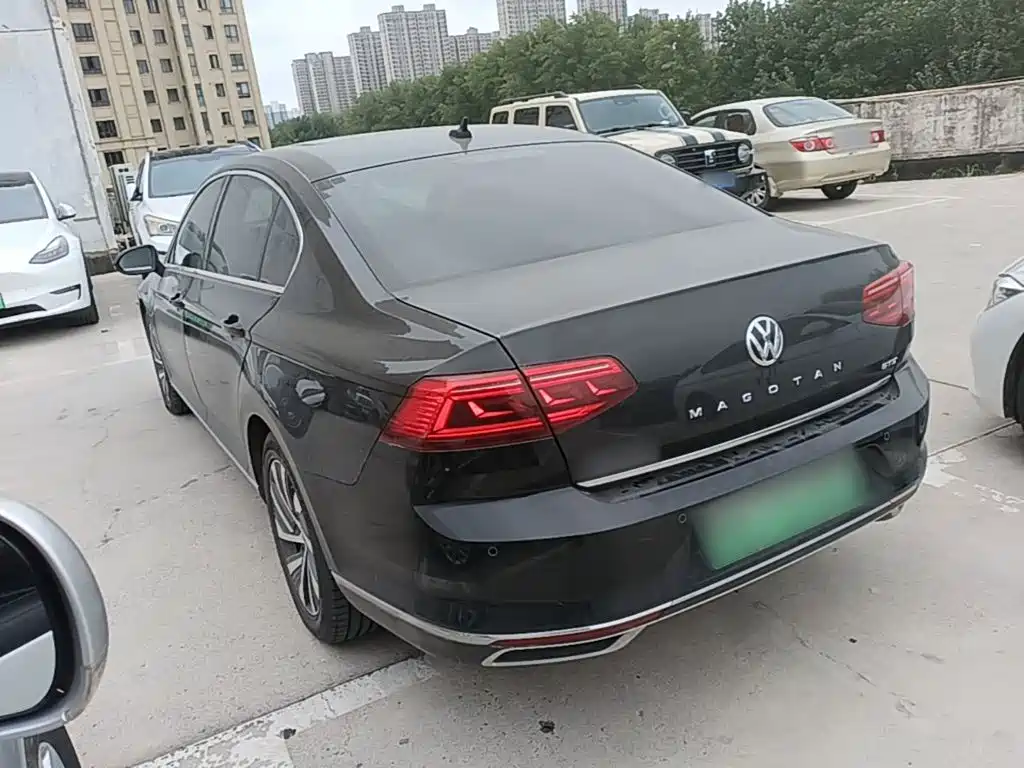 Volkswagen 迈腾 PHEV — миниатюра 5