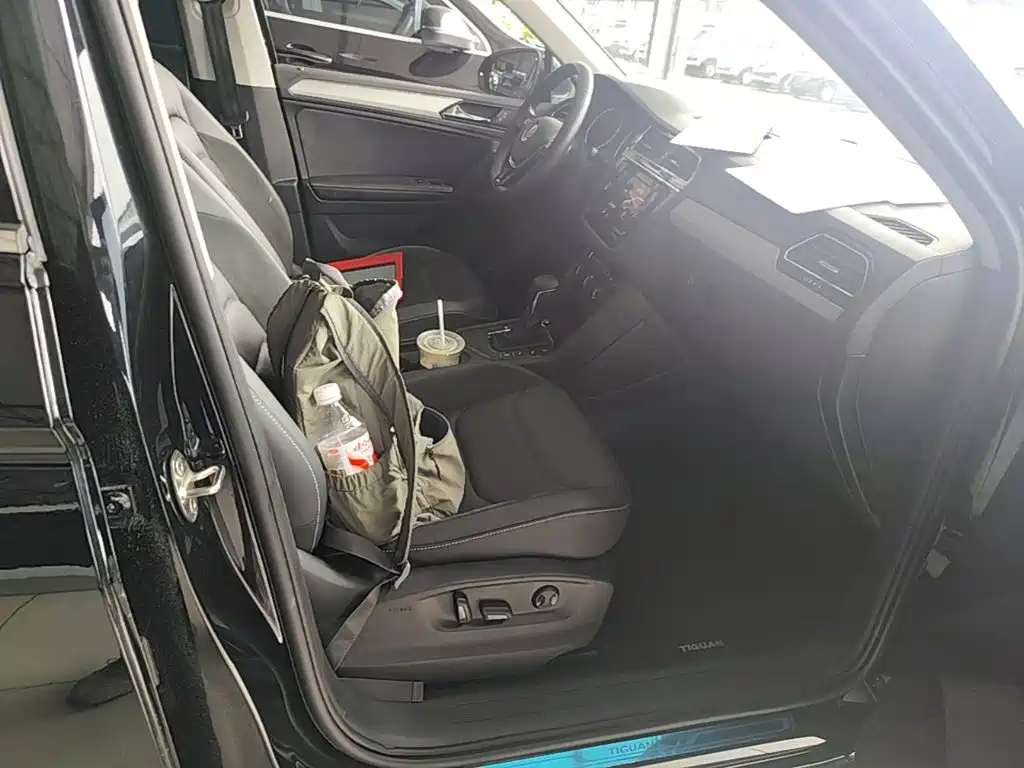 Volkswagen Tiguan L — миниатюра 25