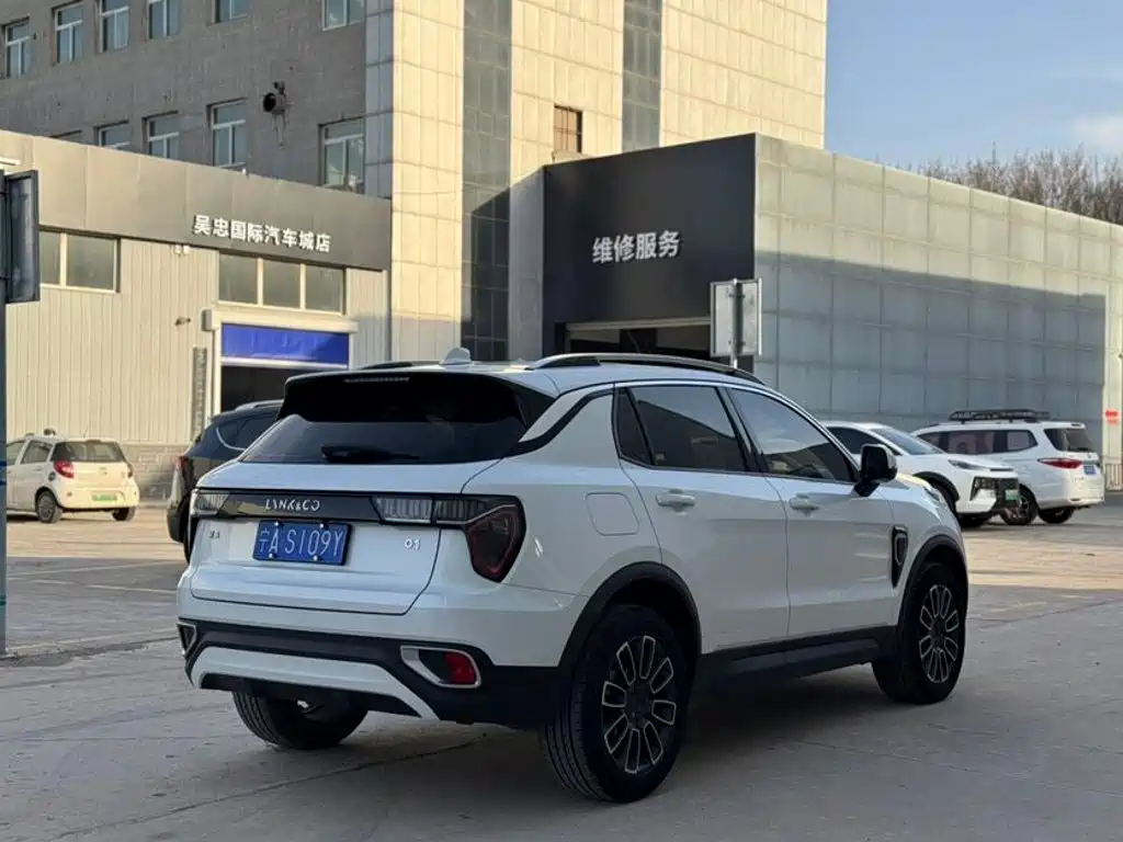 Lynk & Co 01 — миниатюра 6