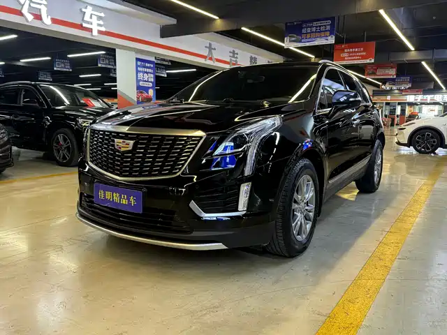 CADILLAC XT5
