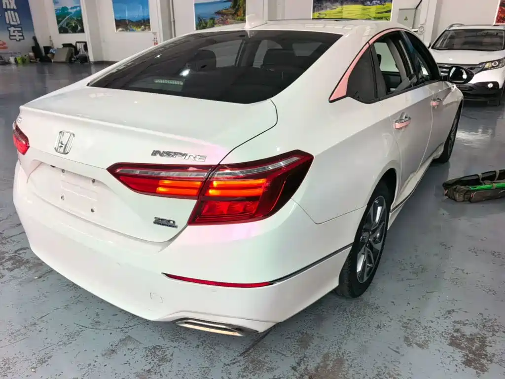 Honda Inspire — миниатюра 8