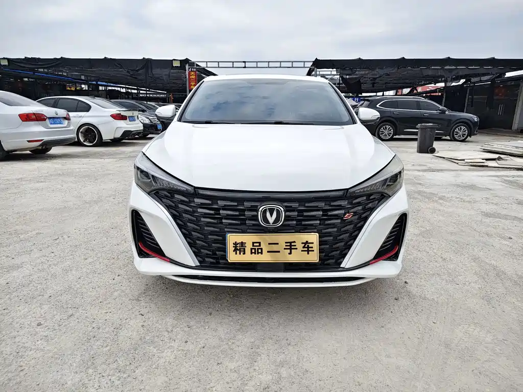 Changan Eado — миниатюра 2