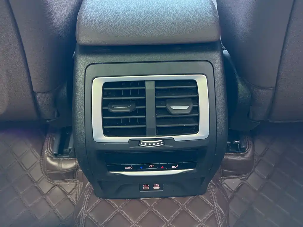 BMW X3 — миниатюра 12