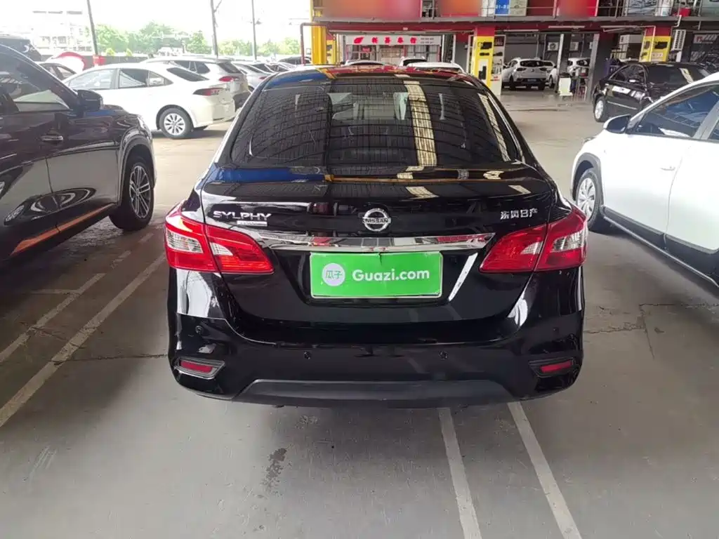 Nissan Sylphy — миниатюра 6