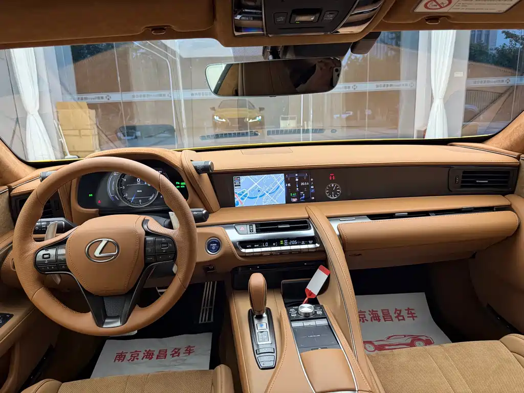 Lexus LC — миниатюра 8