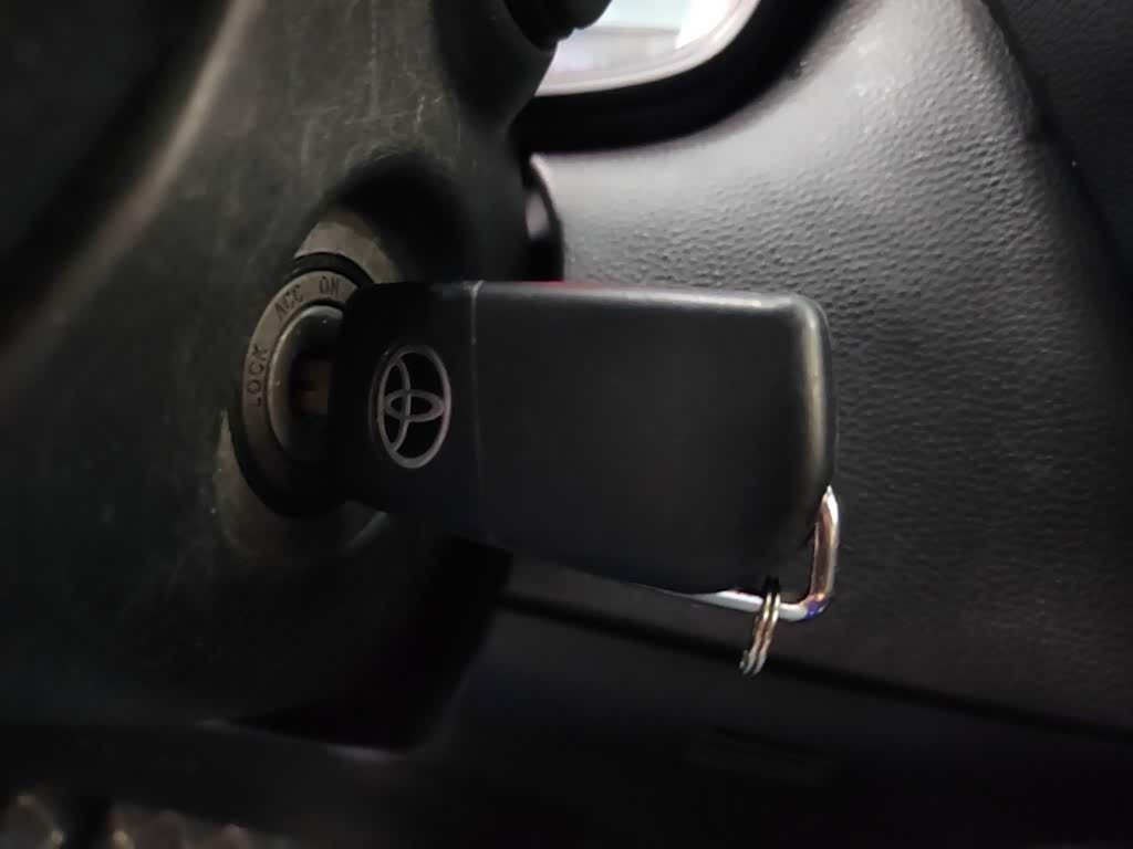 Toyota Levin 1.5 л 2022 г. Белый, пробег 45500 км