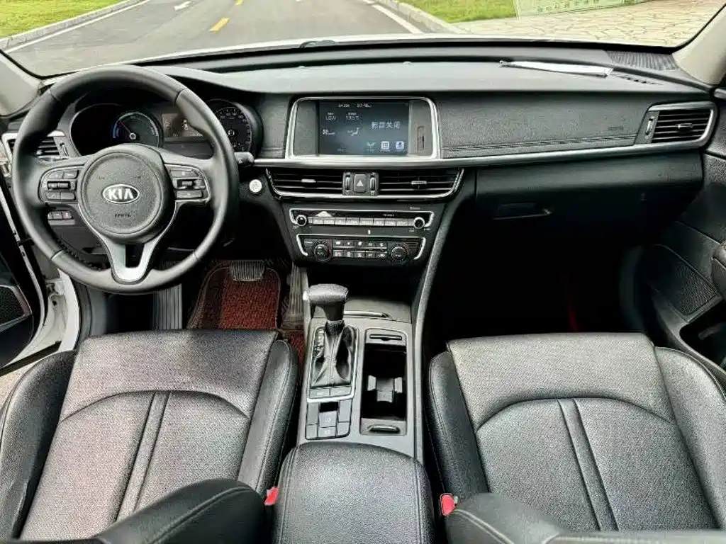 Kia K5 New Energy — миниатюра 8
