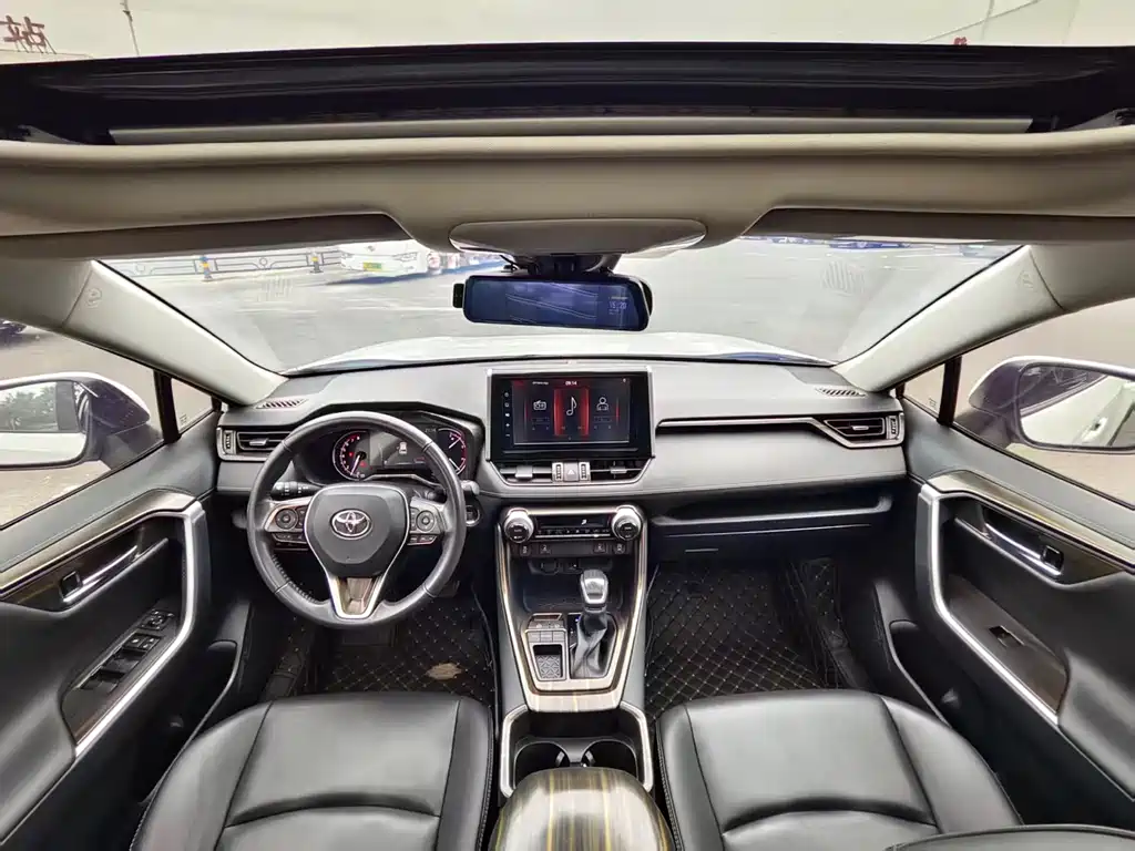 TOYOTA RAV4 RONGFANG