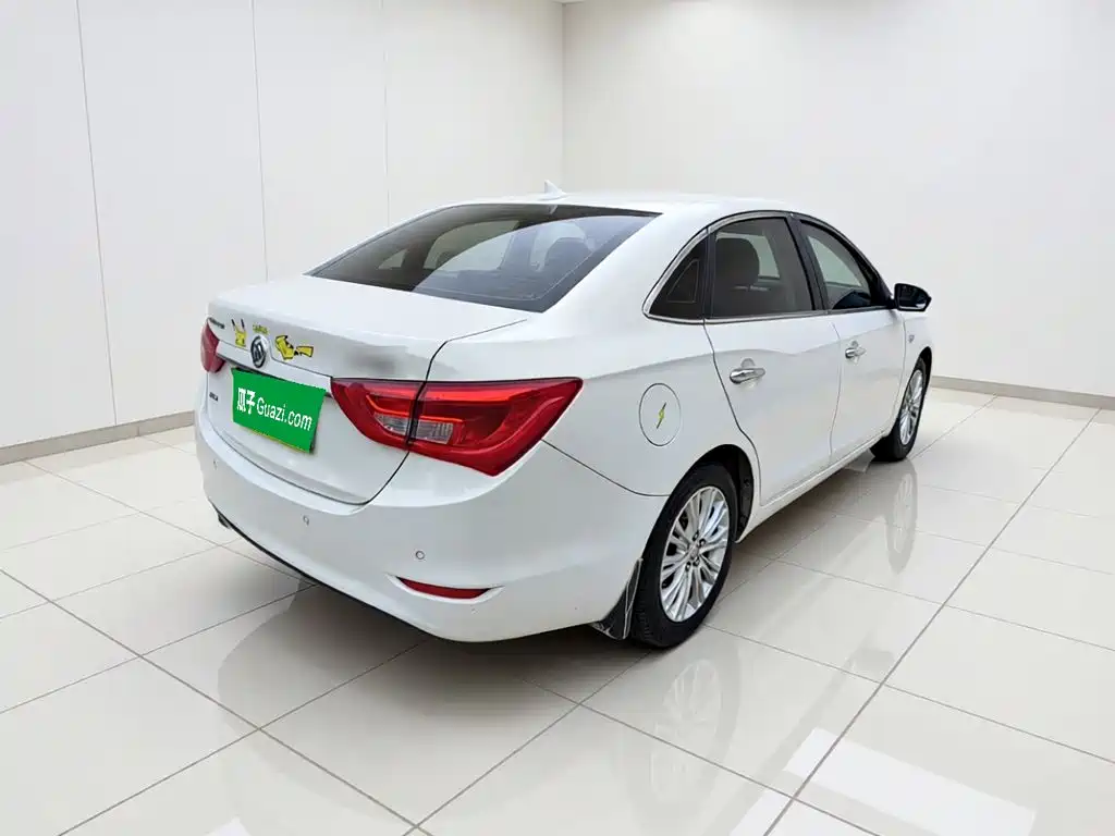Buick Excelle — миниатюра 4