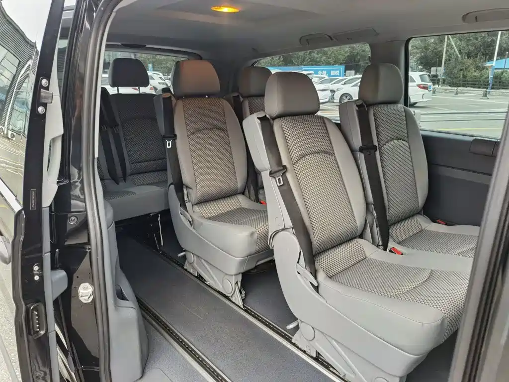 Mercedes-Benz Vito — миниатюра 10