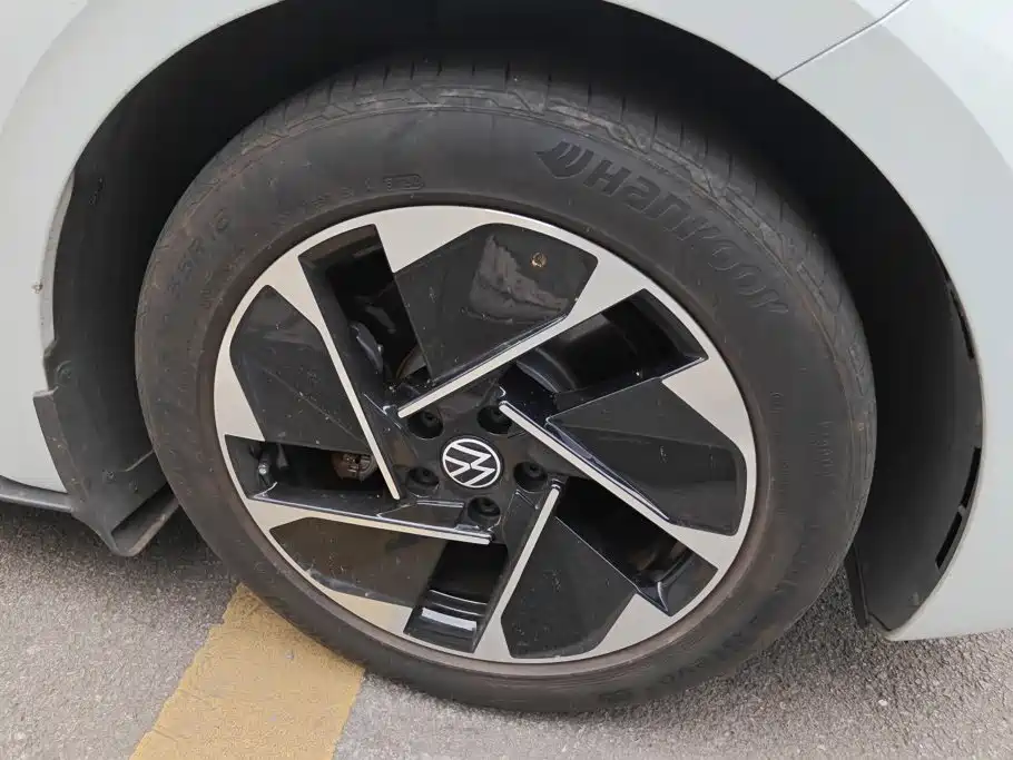 Volkswagen ID.3 — миниатюра 6