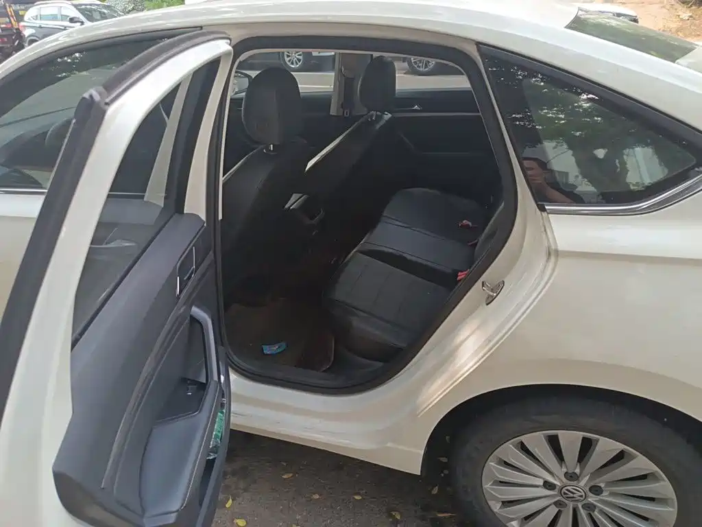 Volkswagen Lavida — миниатюра 15