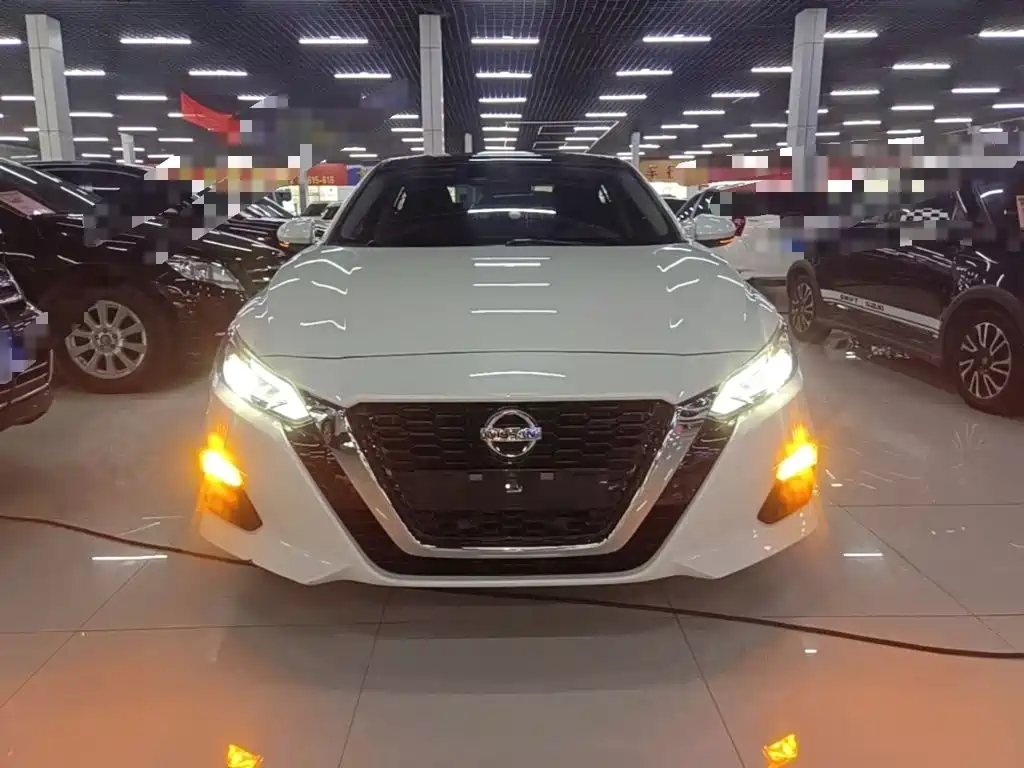 Nissan Teana — миниатюра 3