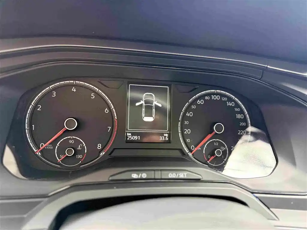 Volkswagen Polo — миниатюра 23