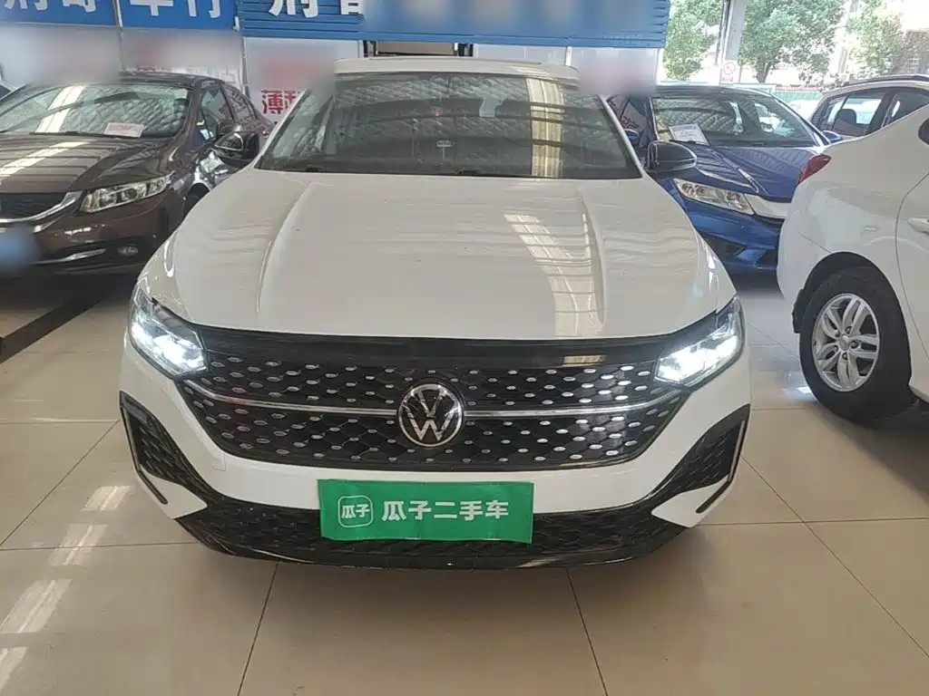Volkswagen Lavida — миниатюра 3