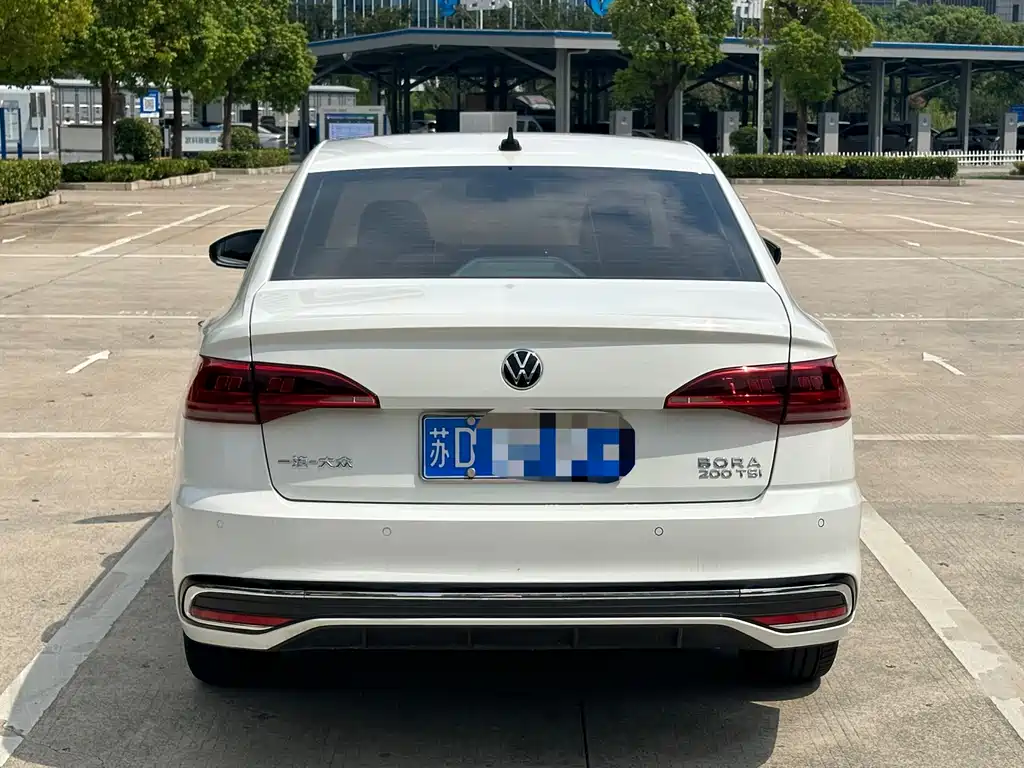 Volkswagen Bora — миниатюра 8
