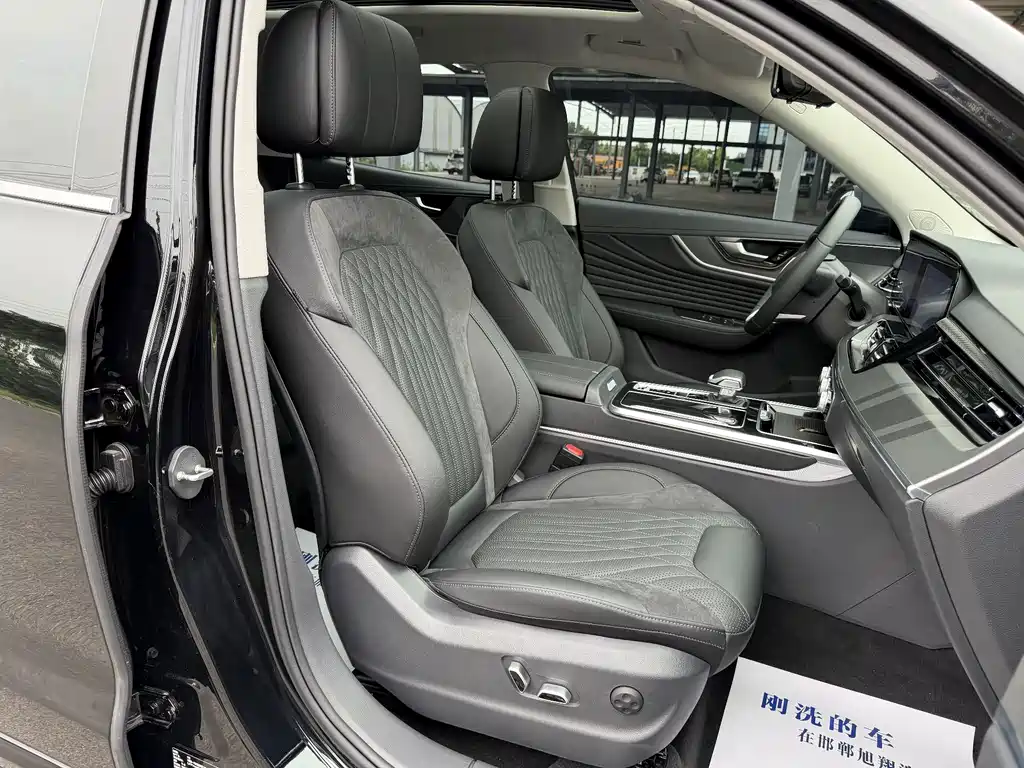 Hongqi Hongqi HS5 — миниатюра 13