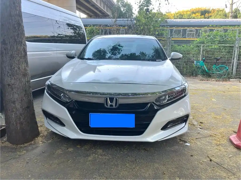 Honda Accord — миниатюра 2