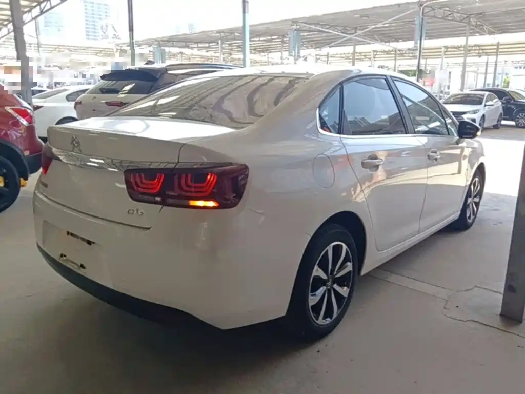Citroen C4 — миниатюра 7