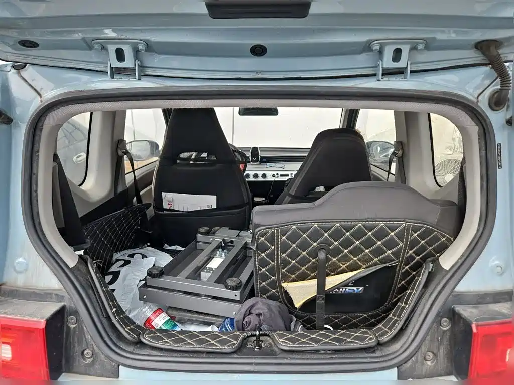 Wuling MINIEV — миниатюра 10