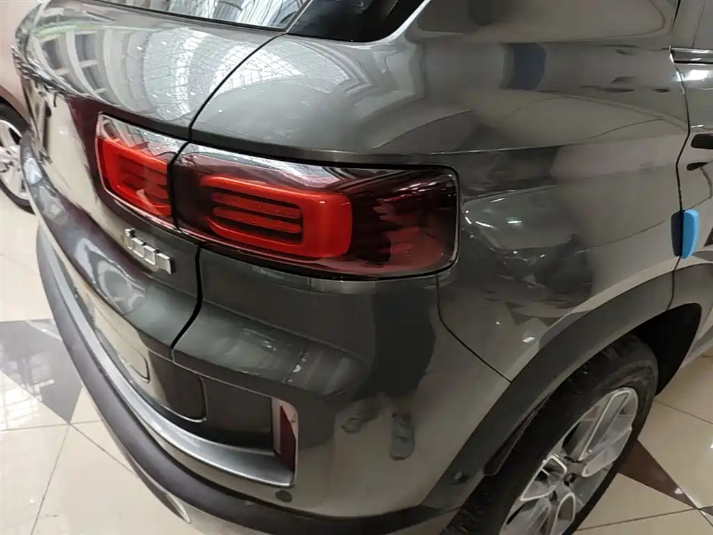 Geely Icon 2020 1.5TD i9 BSG