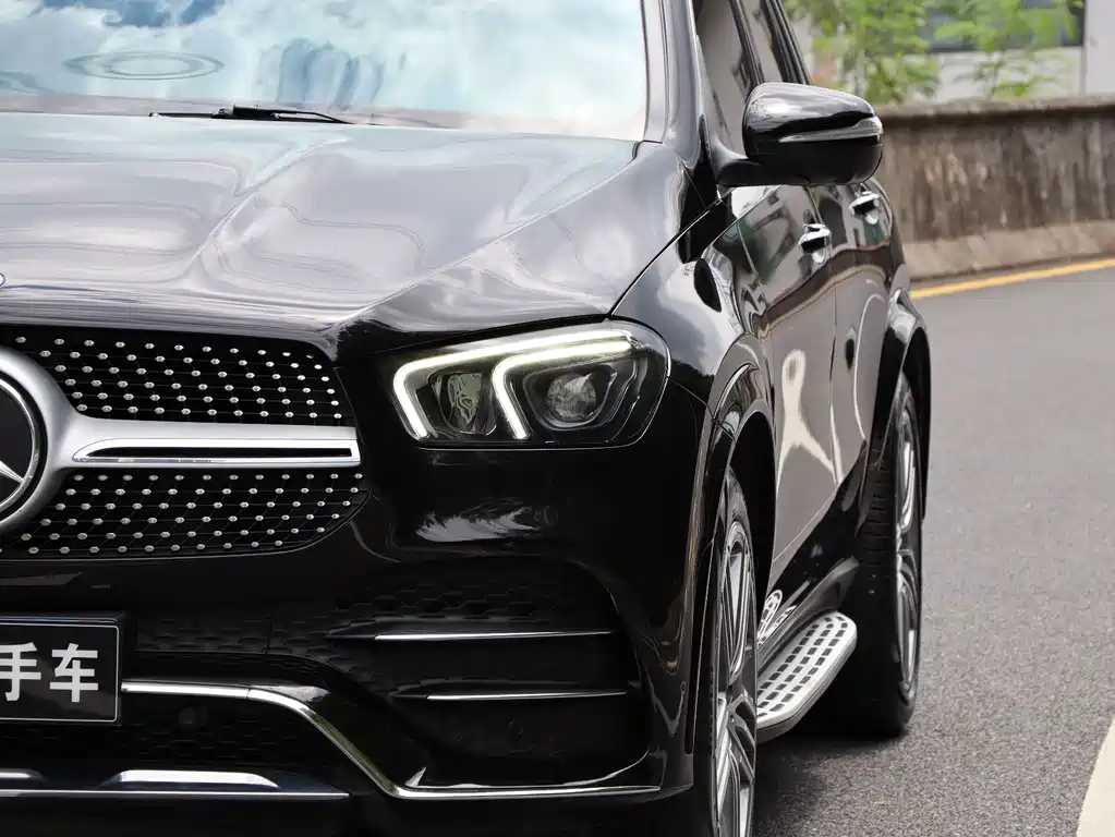 Mercedes-Benz GLE (Import) — миниатюра 9