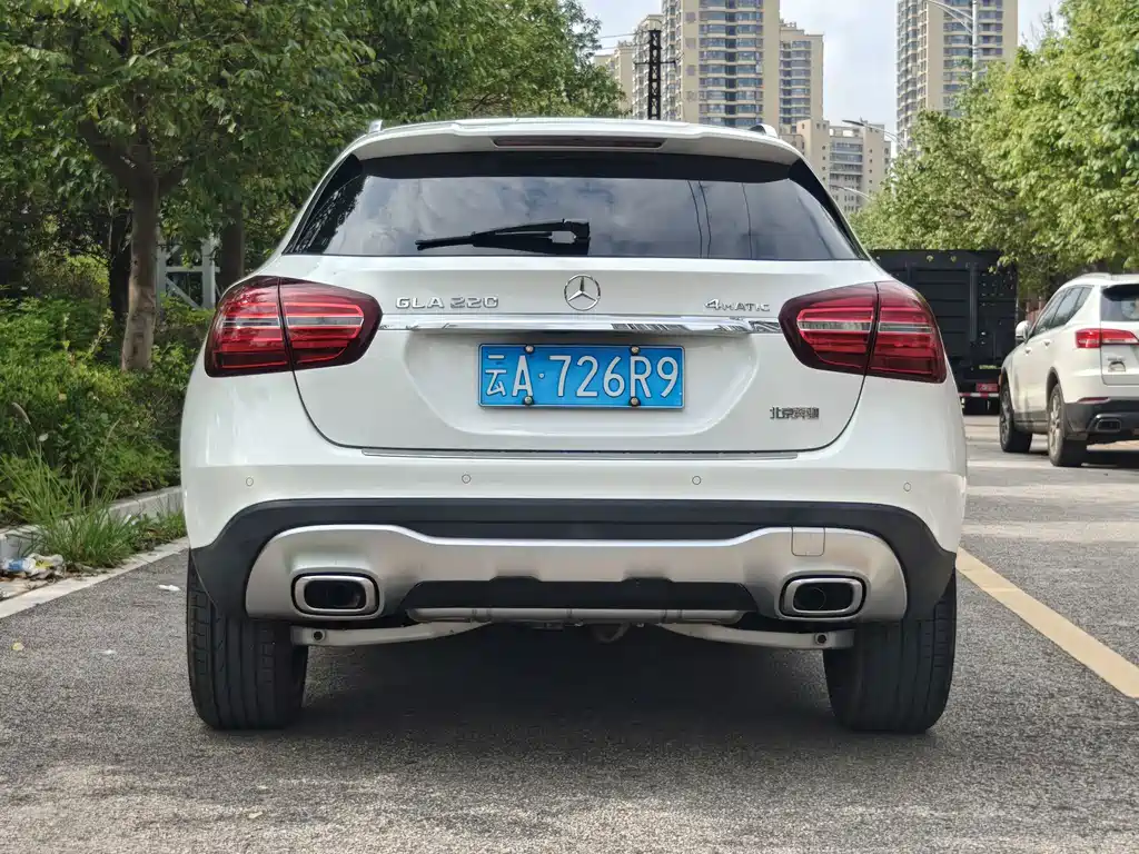 Mercedes-Benz GLA — миниатюра 6