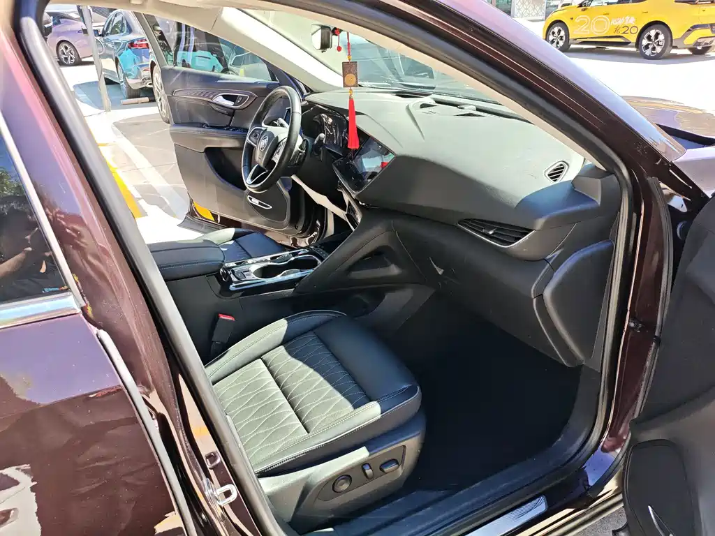 Buick Envision S — миниатюра 8