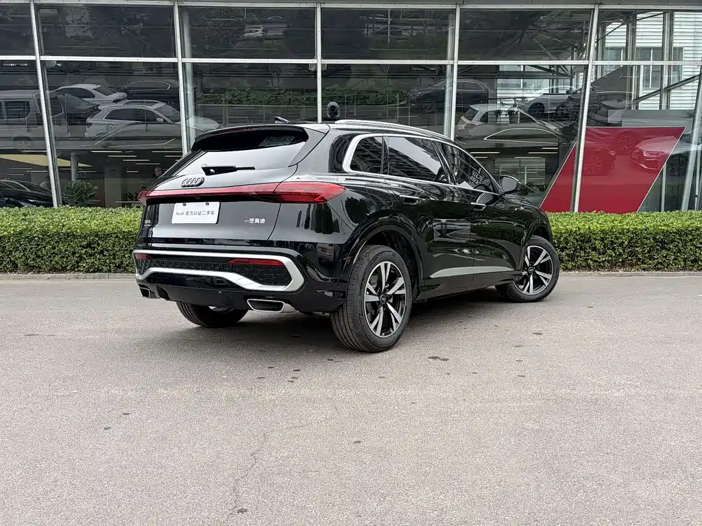 Audi Q5L 2026 2.0T Luxury