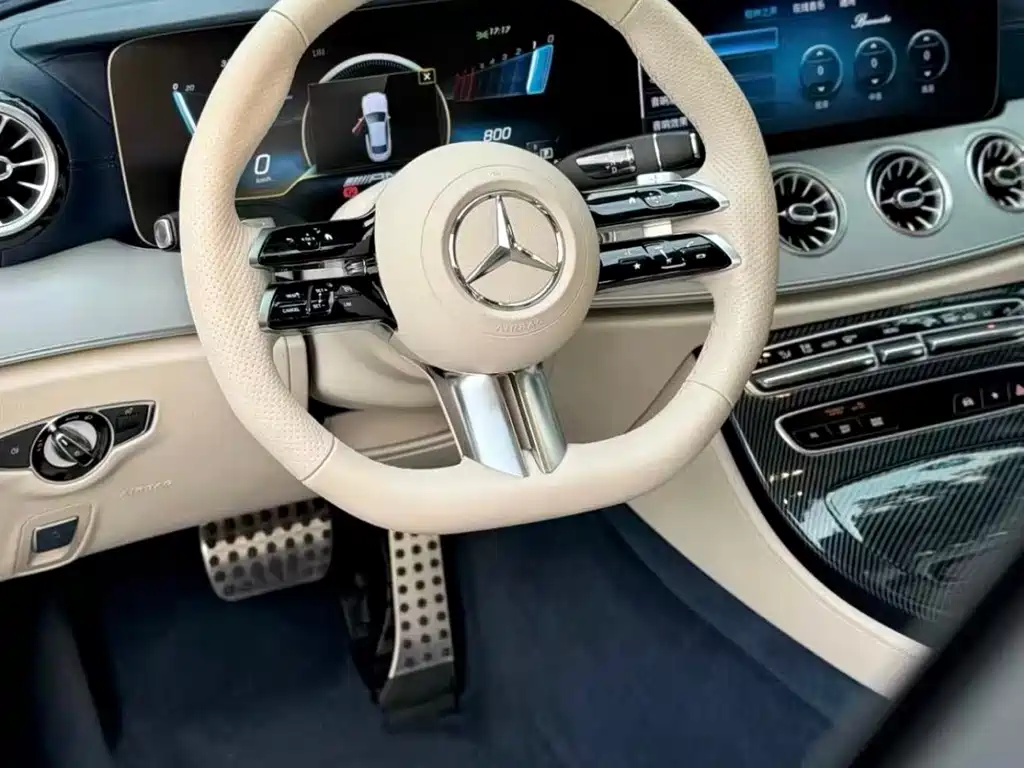 Mercedes-Benz E-Class (Import) — миниатюра 5
