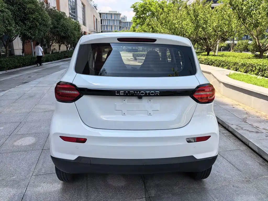 Leapmotor Leapmotor T03 — миниатюра 5