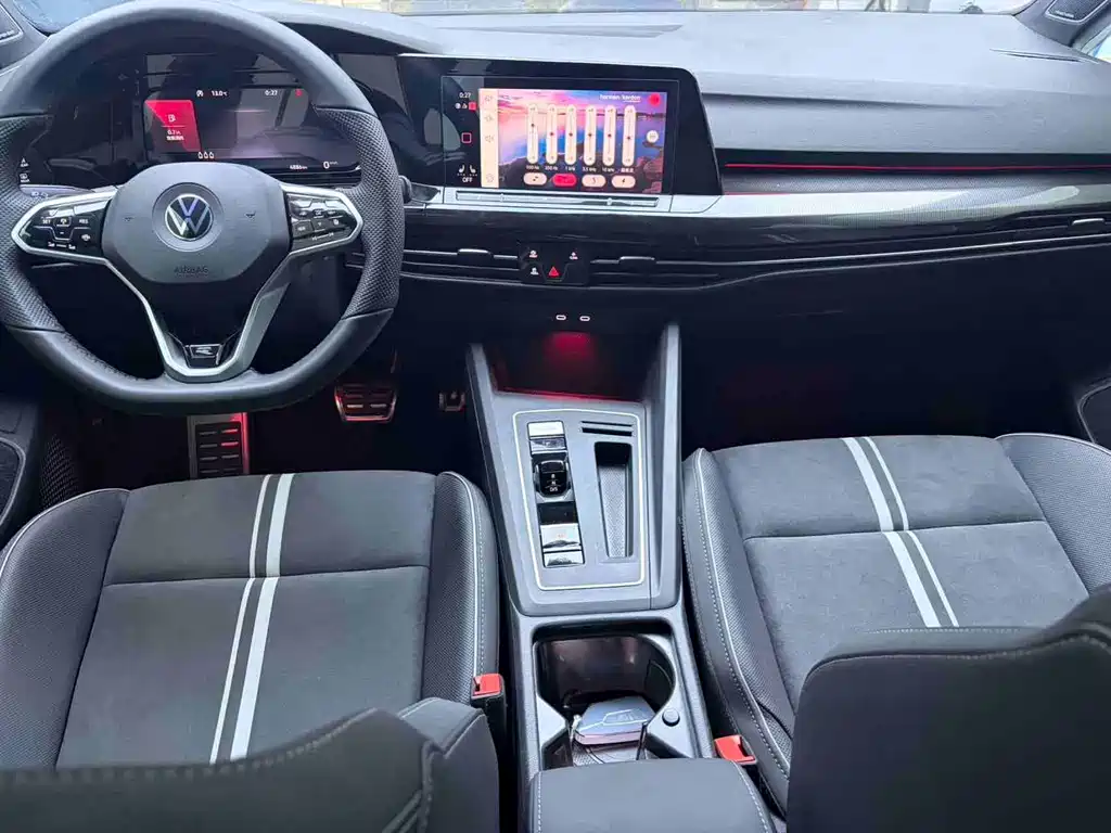 Volkswagen Golf — миниатюра 9